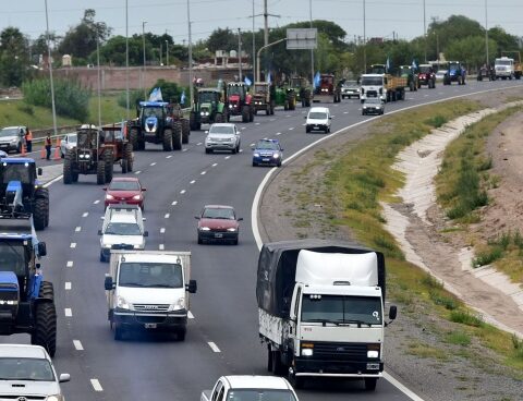 Ruralists gather today in Plaza de Mayo with opposition support