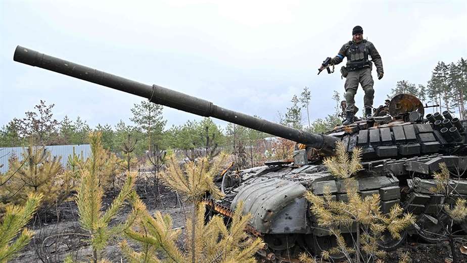Russia and Ukraine: why has the Russian army lost so many war tanks?