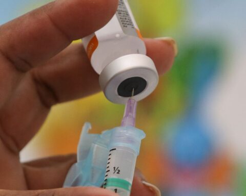 São Paulo has vaccination against covid-19 and flu this Sunday