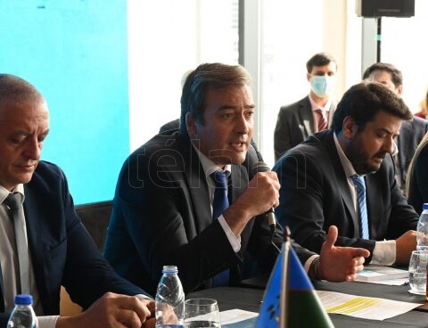 Soria announced the creation of two new programs for victims