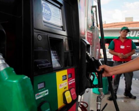 Super and regular gasoline prices will rise in Nicaragua, diesel remains the same