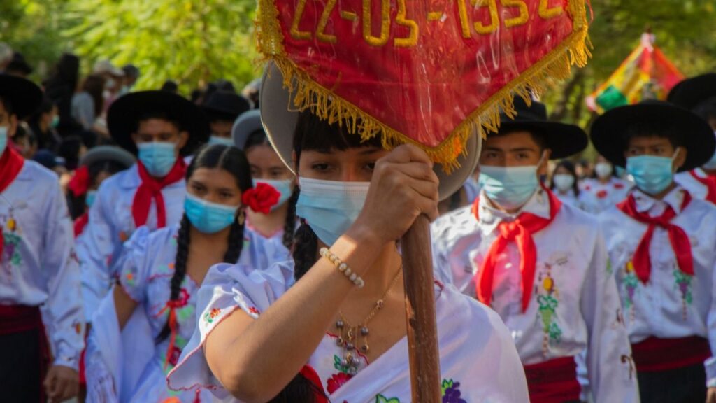 Tarijeña ephemeris celebrations begin with parades and without Arce