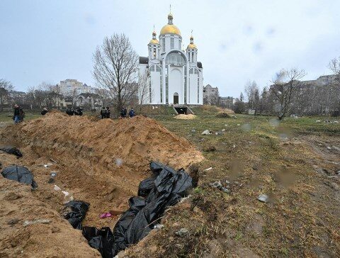 The EU prepares with "urgency" more penalties for "atrocities" russians in ukraine