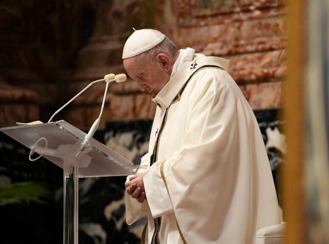  El papa indígenas Papa Francisco "preocupado" por Ucrania y el riesgo para la seguridad de Europa
