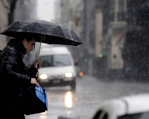 The SMN extended the meteorological alert to 14 provinces due to heavy rains and snowfall