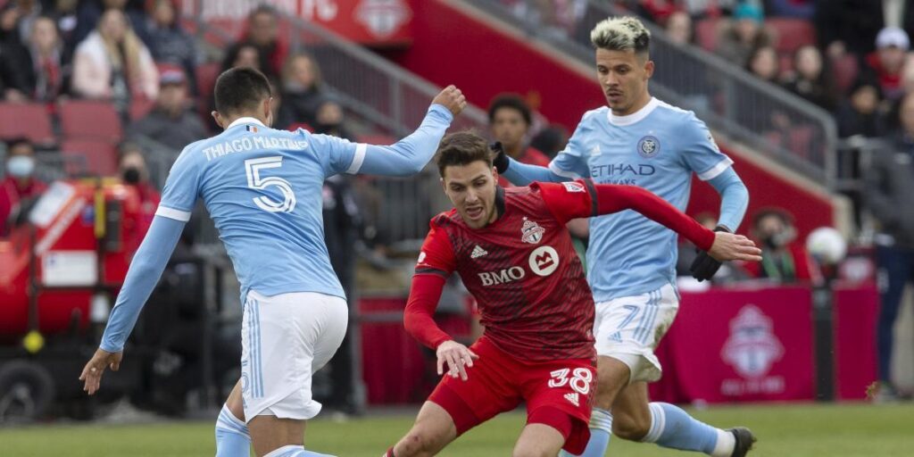 The Spaniards Jiménez and Pozuelo, keys in the victory of Toronto against New York City