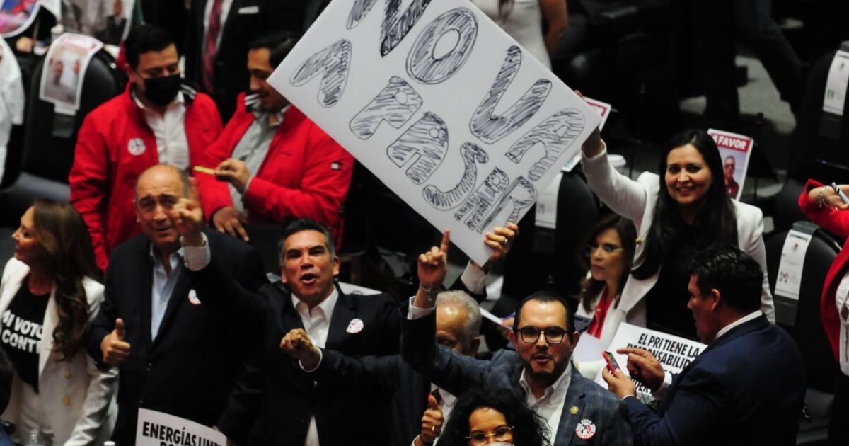 The opposition in the Chamber of Deputies turns off AMLO's electricity reform