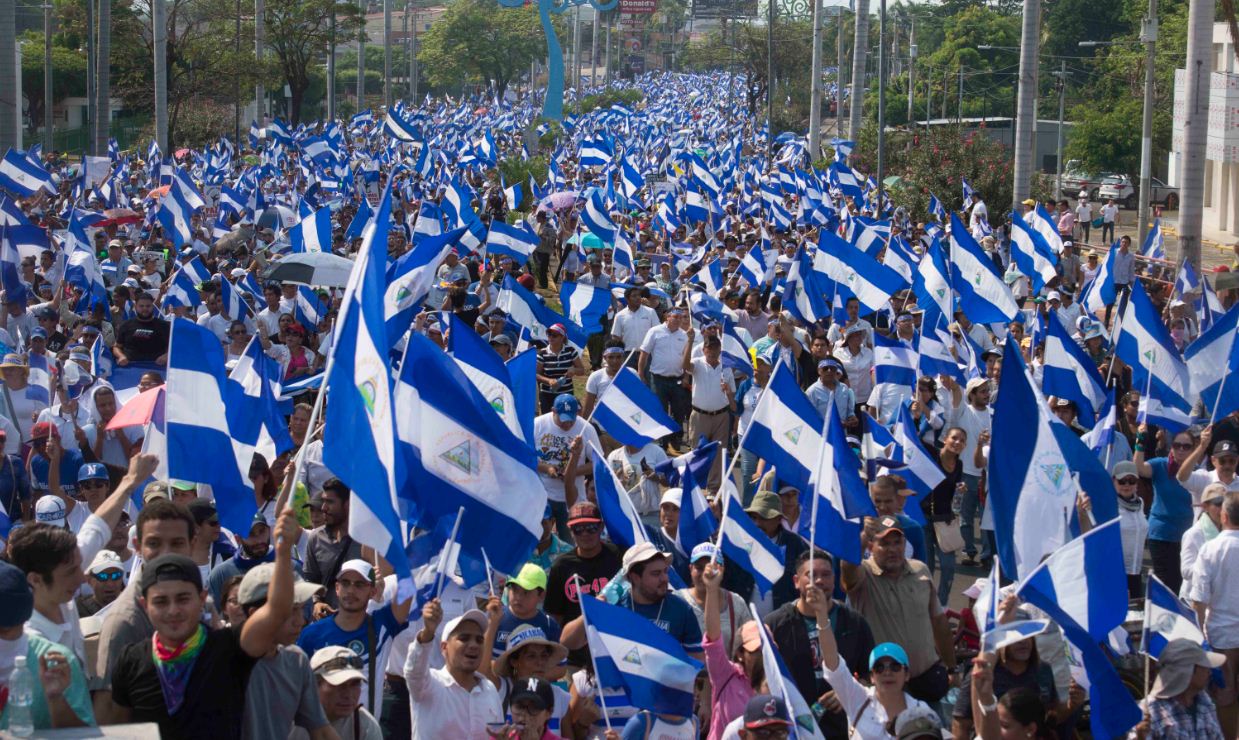 They promote the #AbrilEsEsperanza campaign to commemorate the fourth anniversary of the civic rebellion in Nicaragua