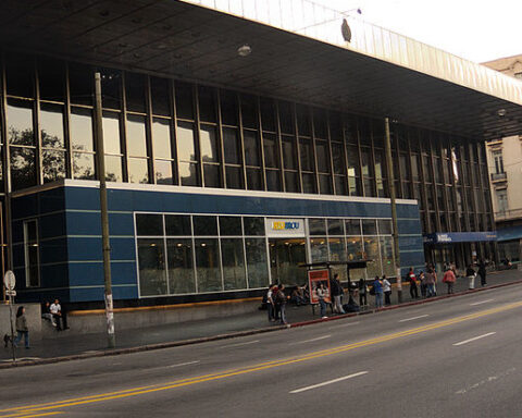 Tourism Week: attention to the public in public offices