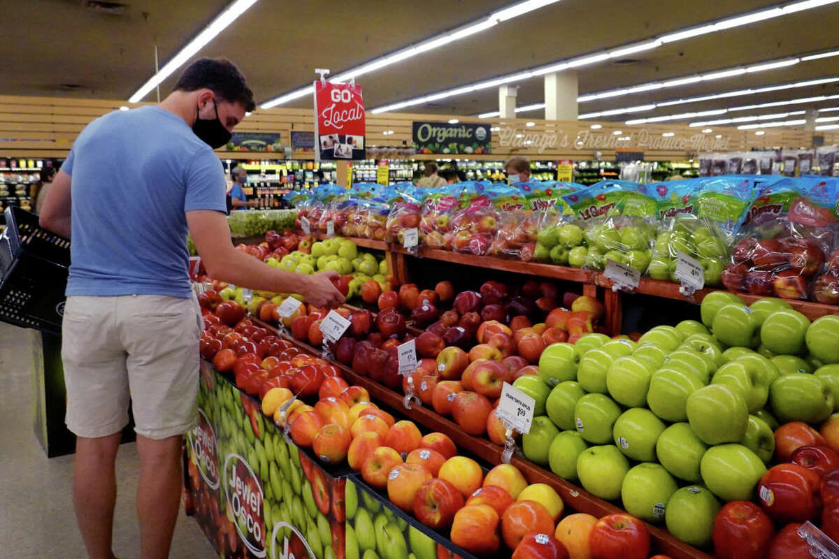El precio de los alimentos seguirá subiendo en los próximos meses. Foto: George Stephens/AP.