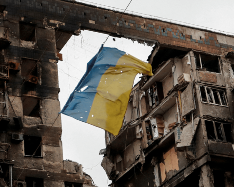 Ukrainians will fight "until the end"  in Mariupol;  respond to russian ultimatum