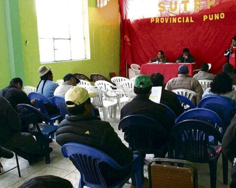 Unions of Puno doubt that the consultation to change the Constitution will prosper