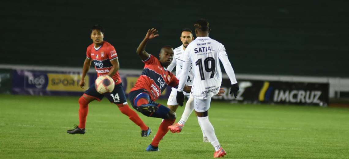 Universitario-Real Santa Cruz (0-1): the albos open the scoring in Sucre
