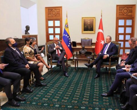 Venezuela and Turkey agree to strengthen inter-parliamentary relations