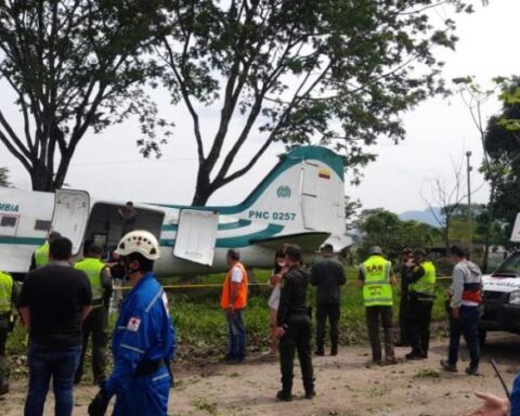 Video: plane crashed when landing in Villavicencio