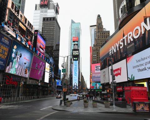 [Videos] A loud explosion was recorded in Times Square in New York