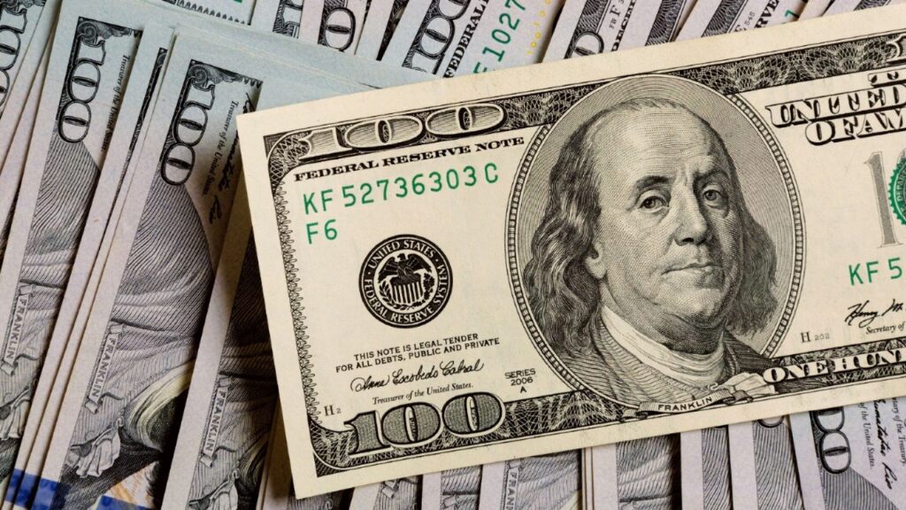 Dollar today: how much is the foreign currency trading for this Saturday, May 28