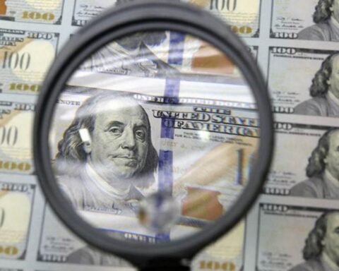 Dollar today: how much is the foreign currency trading for this Sunday, May 29