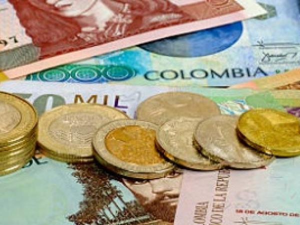 8% of payments in Venezuela are in Colombian pesos