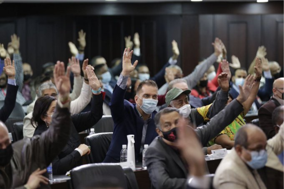 AN of Maduro approves express laws silencing opponents