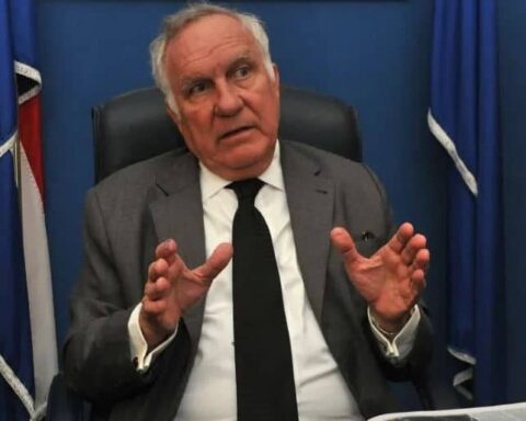 Abdón Saguier criticizes pre-candidates for the Presidency