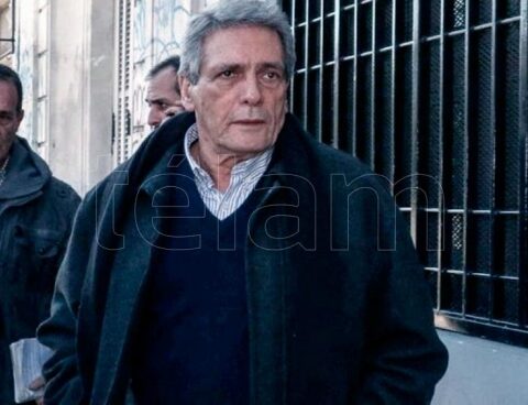 Acuña does not rule out "force measures" against businessmen who raise prices