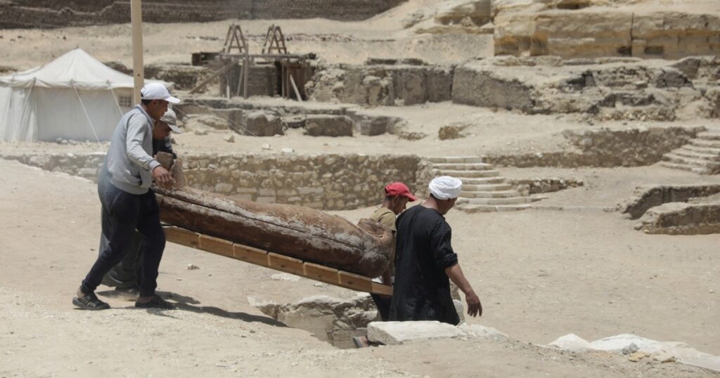 Archaeologists discover a treasure trove of ancient Egyptian mummies