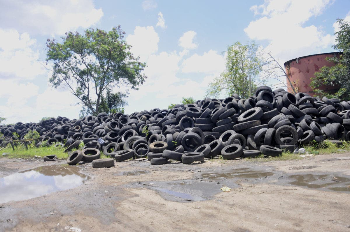 Entre reglamentos, ley y pocas acciones, aún rueda la contaminación