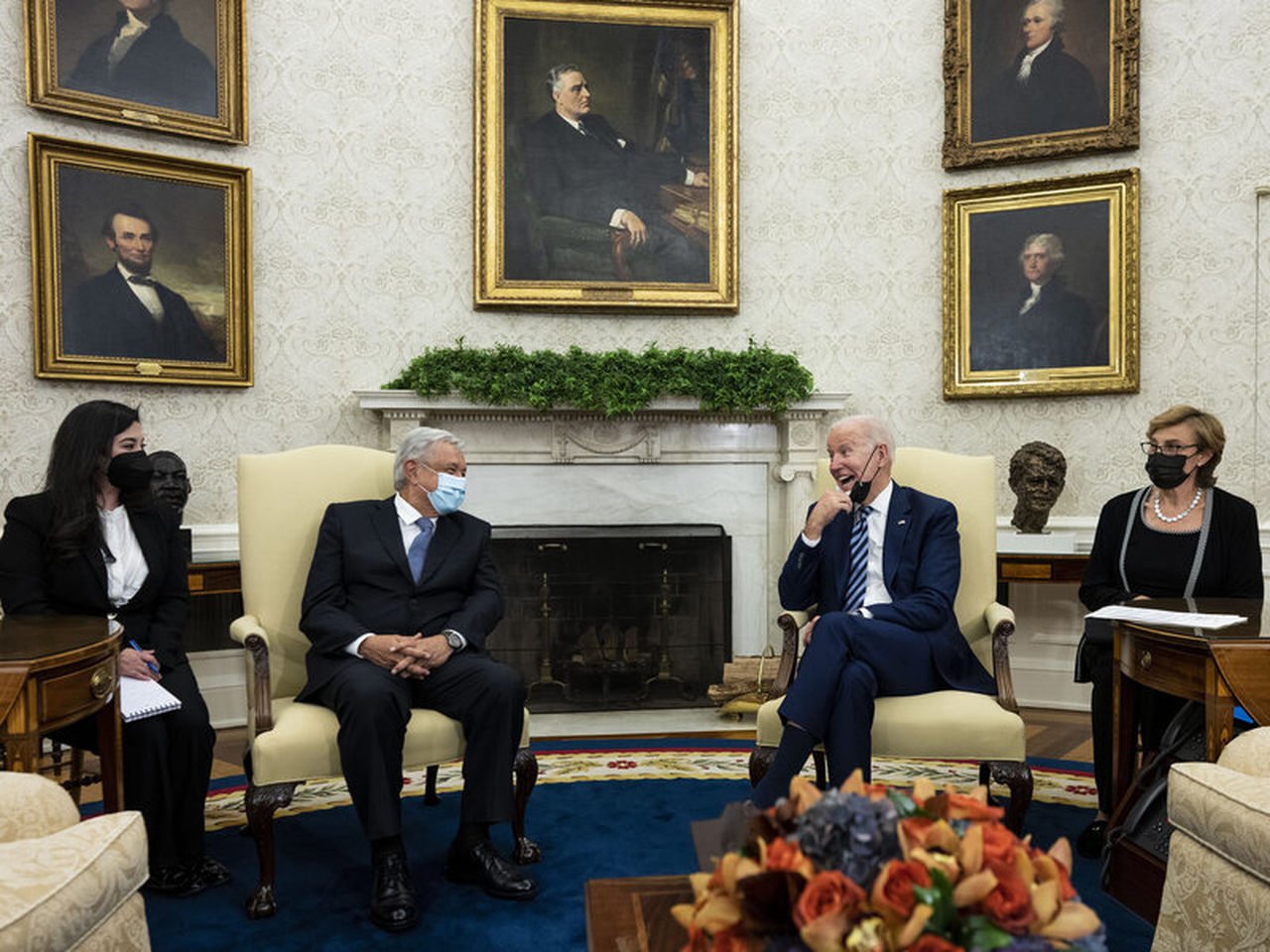 El presidente mexicano, Andrés Manuel López Obrador, a la izquierda, reunido con su homólogo estadounidense Joe Biden, en noviembre pasado en la Casa Blanca. Foto: Pool / AP / Archivo.