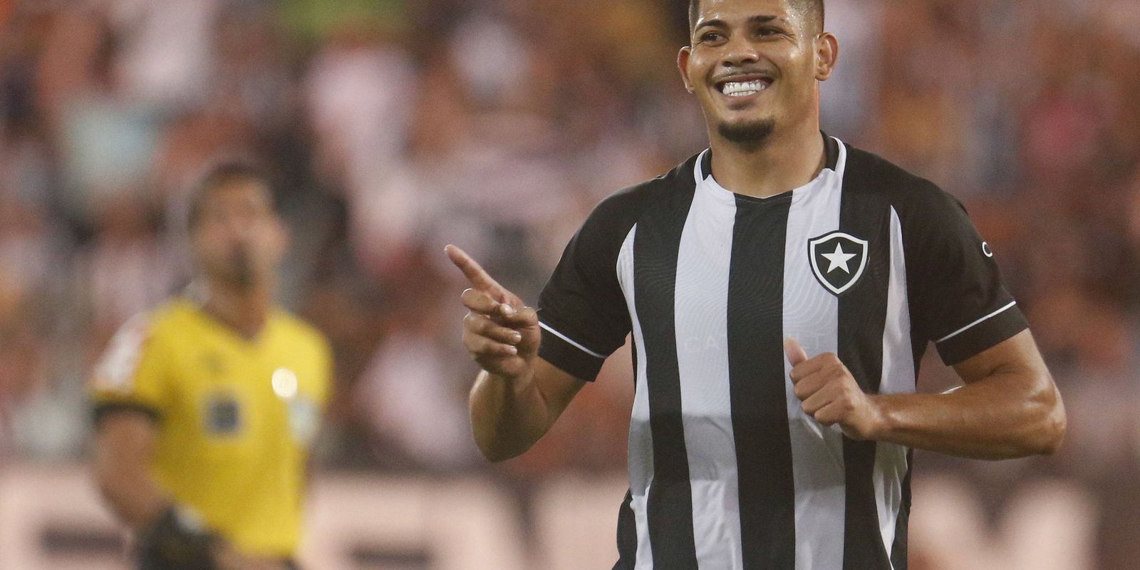 Botafogo wins Fortaleza lantern at the end and enters the G6 of the Brazilian