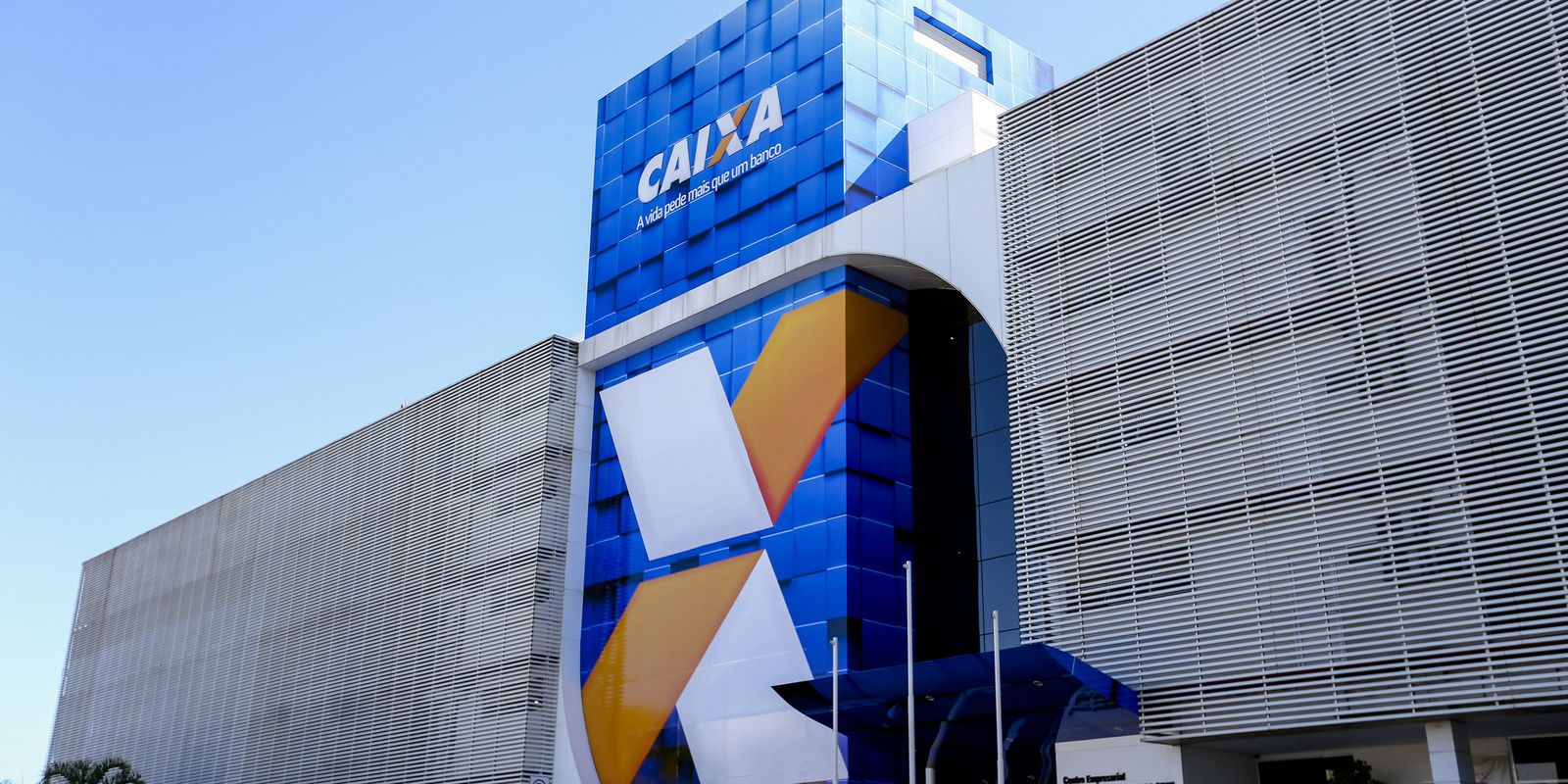 Caixa pays installment of the Aid Brazil for Beneficiaries NIS final 4