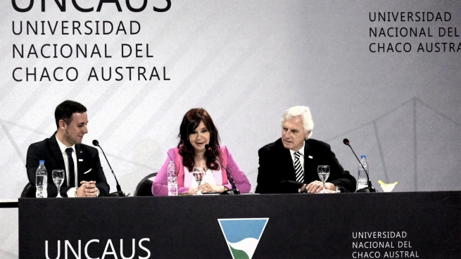 Christina Fernandez: "The main problem that the country has is the bi-monetary economy"