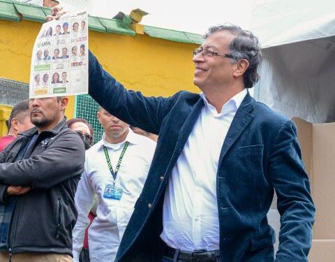 Gustavo Petro, Colombia