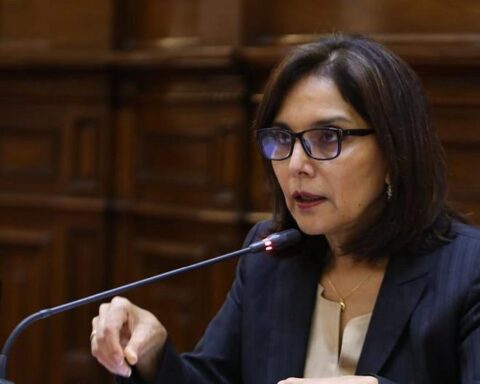 Congress: Patricia Juárez presents a bill to allow re-election of governors and mayors