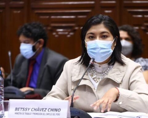 Congressmen speak out after approval of the censorship of Minister Betssy Chávez