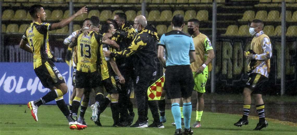 Copa Libertadores: Independiente Petrolero returns thrashed from Venezuela