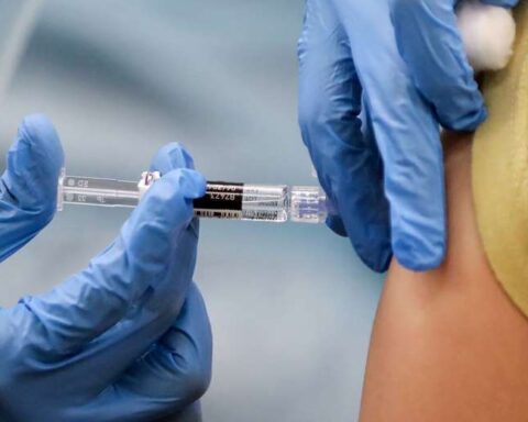 Covid-19: In Santa Cruz de la Sierra six people are vaccinated per hour on average