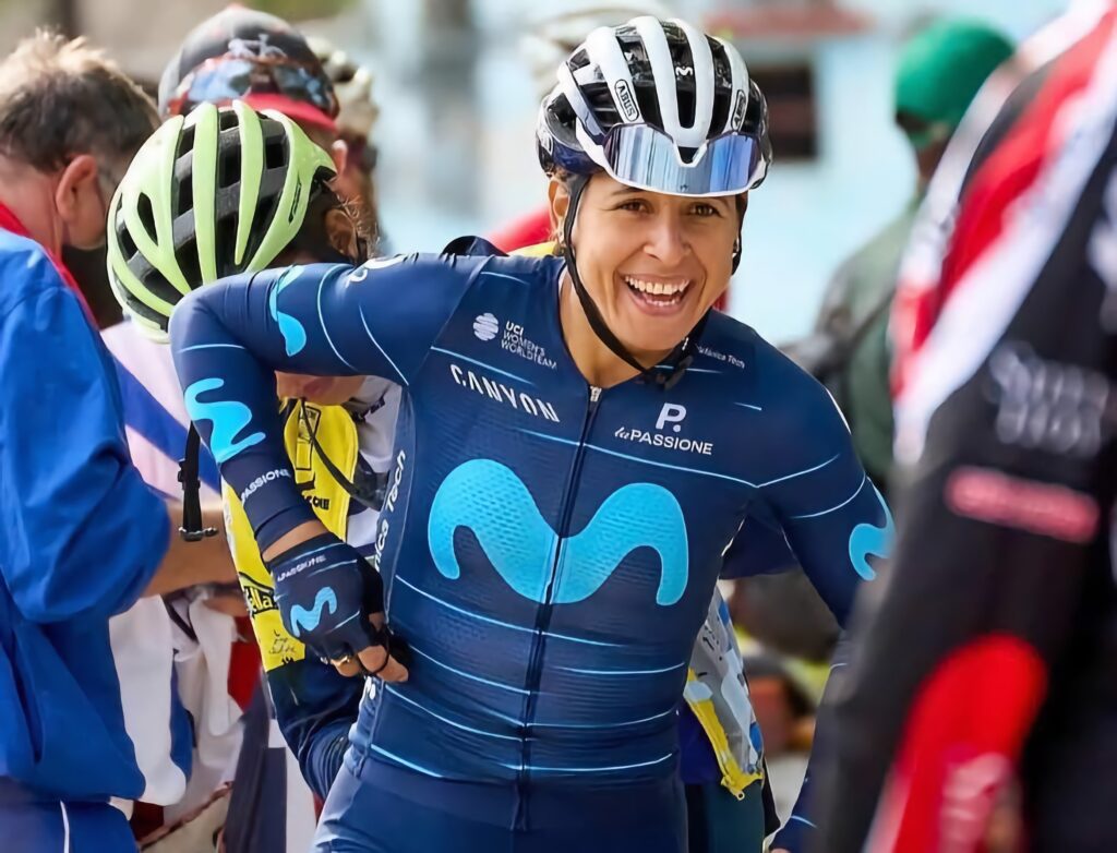 La ciclista cubana Arlenis Sierra se ha convertido en una de las figuras más destacadas dentro del equipo Movistar. Foto: movistarteam.com.