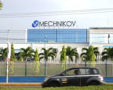 Daniel Ortega grants Nicaraguan nationality to two collaborators of the Russian Mechnikov vaccine plant