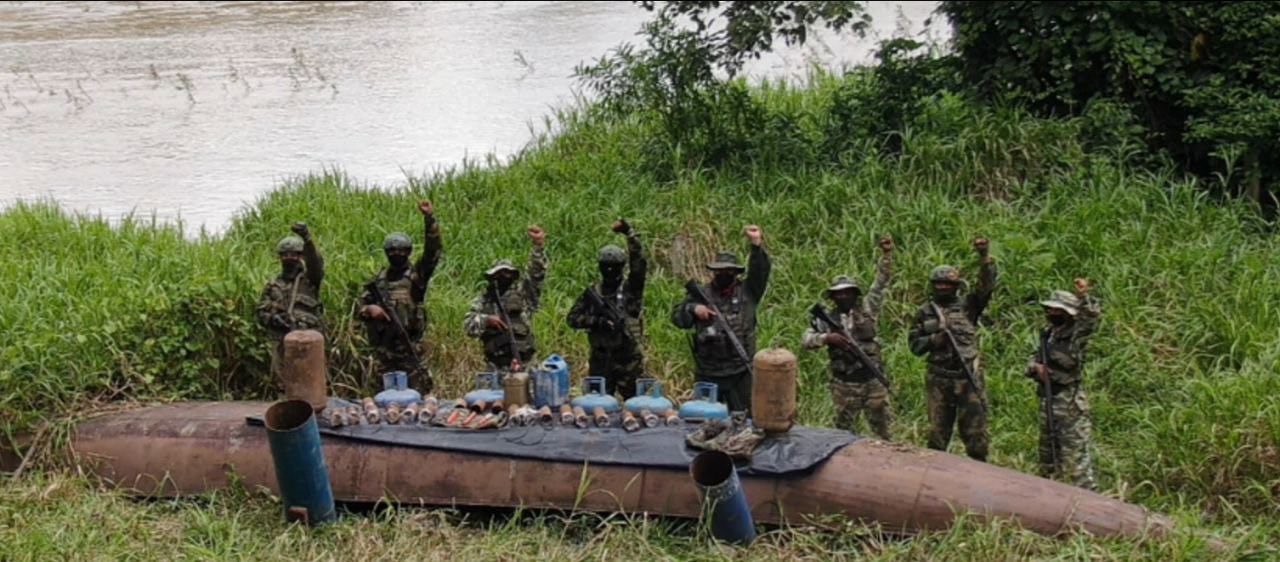 Deactivated 30 Tancol explosive devices in the Arauca River