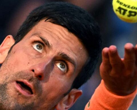 Djokovic has no mercy on Wawrinka and advances to the quarterfinals of Rome