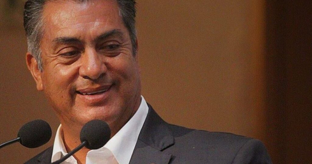 Doctors remove two tumors from "El Bronco";  has anemia, says legal defense