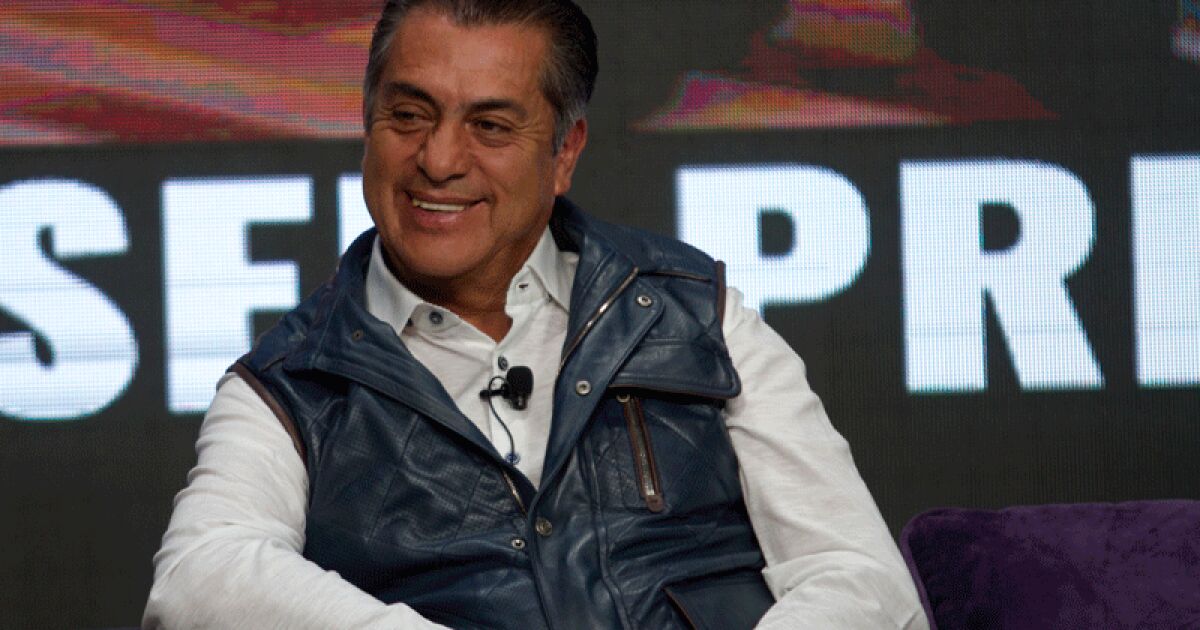 'El Bronco' re-enters the operating room due to complications from previous surgery