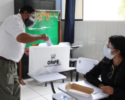 Elections 2022: JNE supervised the second day of training for polling station members for internal elections