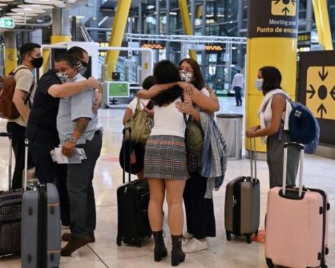 Exit of Colombians abroad exceeded pre-pandemic levels