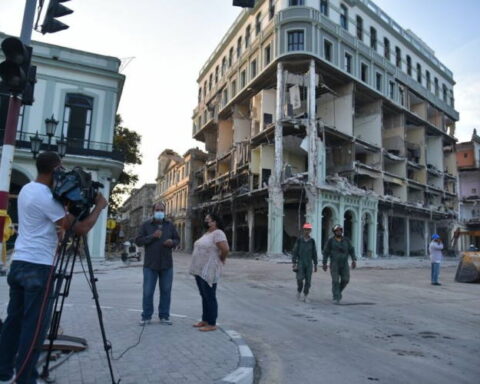 Hotel Saratoga, Explosión en el Saratoga