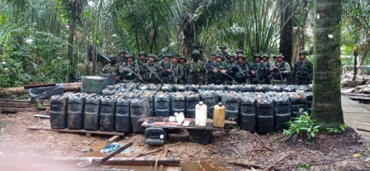 FANB dismantles Tancol deposit with explosives in Apure