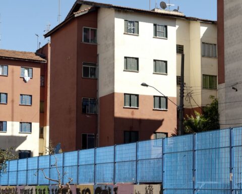 FGTS can be used to pay up to 12 delayed installments of the property