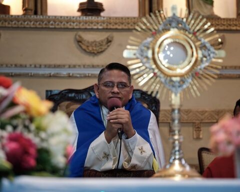 Father Harving Padilla de Masaya: "I have a parish for a prison"