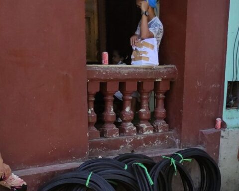 Five dollars for a bicycle tire in Havana, 4,000 pesos in the provinces